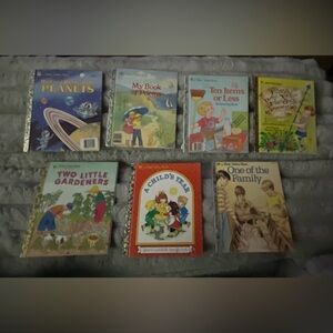Bundle of 7 A Little Golden Books